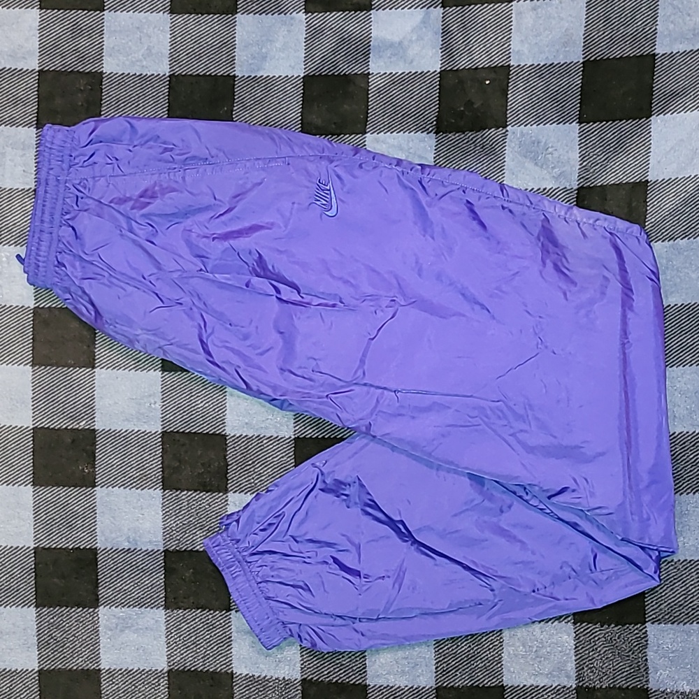 Vintage. NIKE. Track pants with lining. Like-new. Men's size Large.